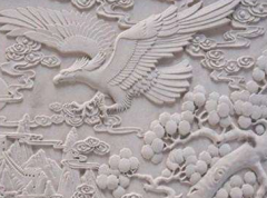 大理石雕塑的制作流程是什么？它有哪些特點(diǎn)？